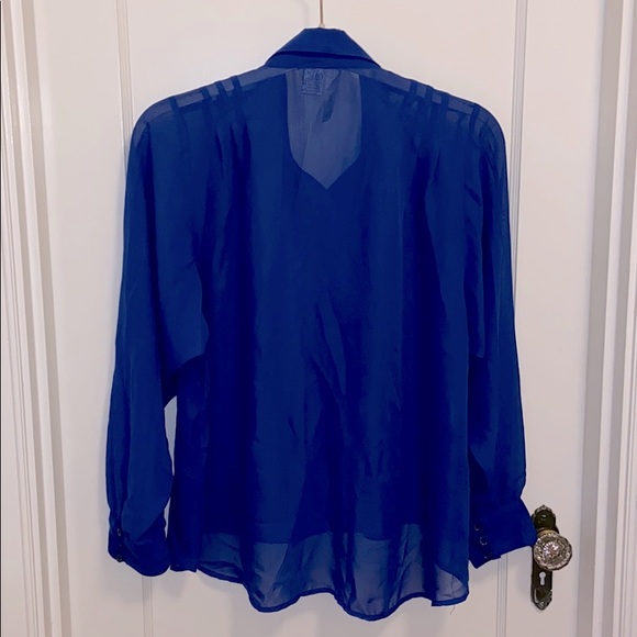 Blue blouse - Picture 2 of 3